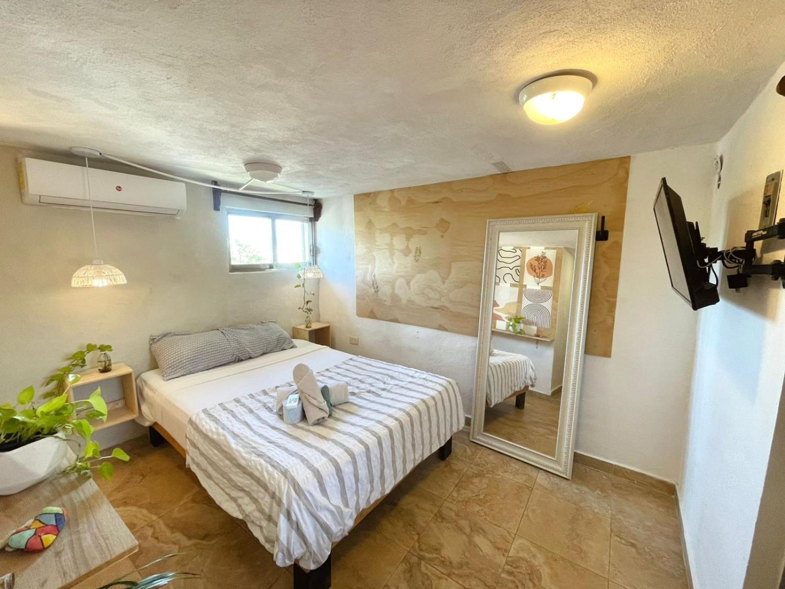 Hotel Anana Coliving à Playa del Carmen Extérieur photo