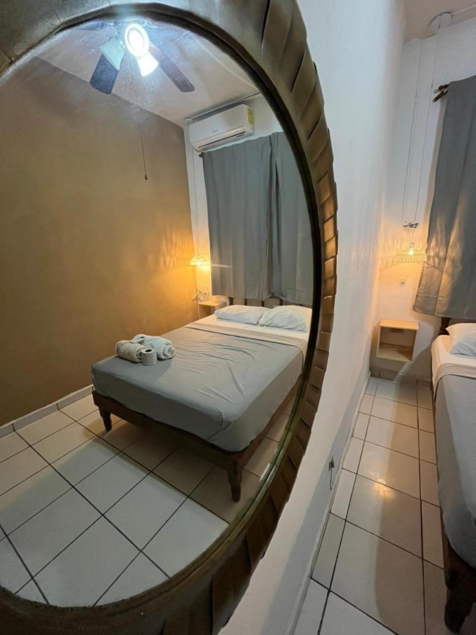 Hotel Anana Coliving à Playa del Carmen Extérieur photo